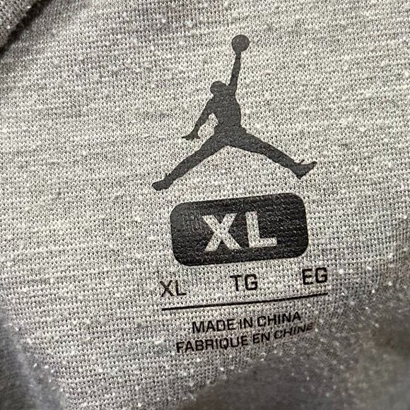 Nike Jordan Long Sleeve - Grey - Picture 2 of 2